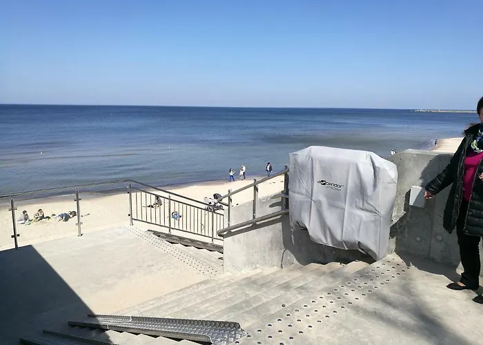 Szafirowa 25 Parter *